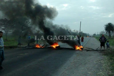 Piden agua y cortan la ruta alternativa de Alderetes