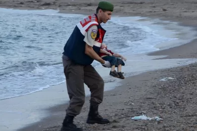 La familia del niño sirio ahogado en una playa turca intentaba llegar a Canadá