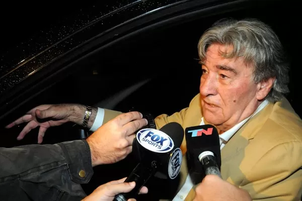 Armando Pérez: se hace mucha política, no se discuten ideas