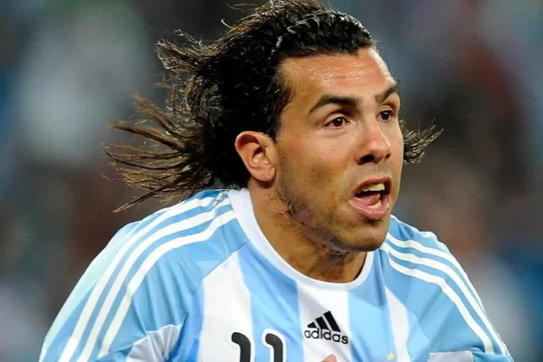 Carlos Tevez pide parar la pelota por el bien de todos