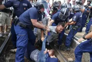 Hollande y Merkel acuerdan una iniciativa común para la recepción de los inmigrantes
