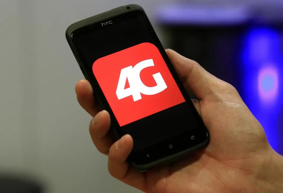 AUMENTA LA DEMANDA. Progresivamente, los equipos 4G se impondrán en el mercado. reuters