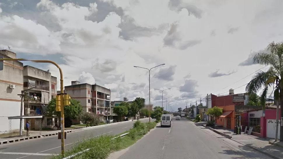 ACCESO A EL MANANTIAL. FOTO TOMADA DE GOOGLE STREET VIEW