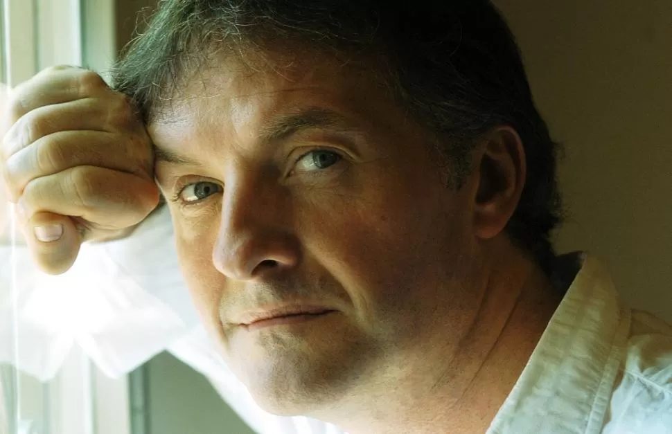 CONFESIÒN. “Escribir es mi manera de entender el mundo”, afirma Connolly. 