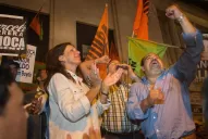 Hubo cantos y festejos en la plaza cuando se conoció la sentencia del tribunal provincial