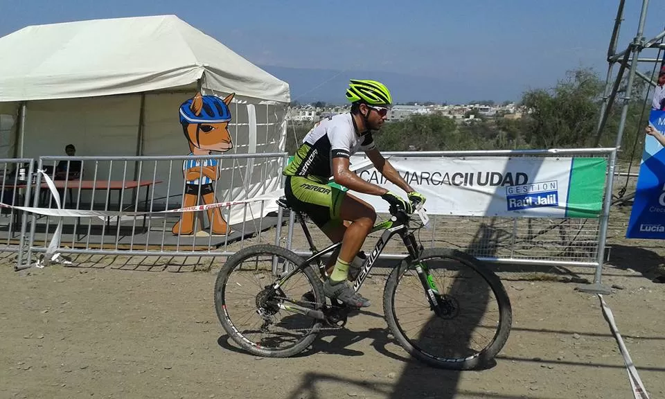 EN CARRERA. El concepcionense Gasco tuvo un gran final en la prueba. foto de martín zalazar 