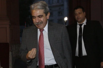 Aníbal Fernández: lo que tiene que hacer Scioli es juntar votos, no pactos