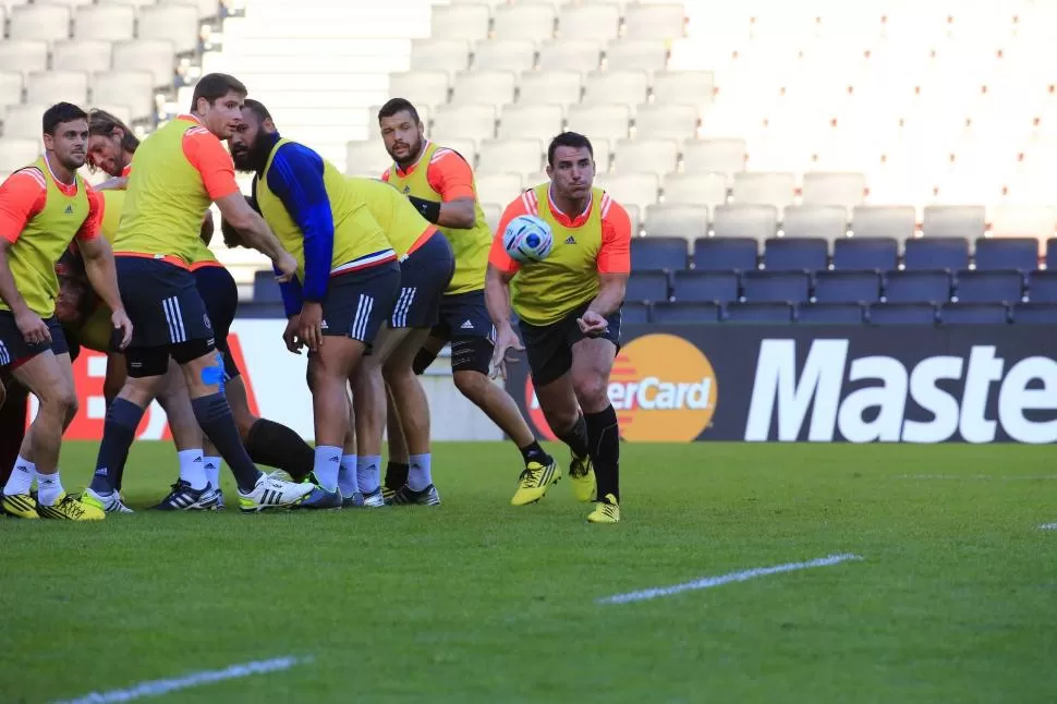 RODAJE. Francia utilizará a casi todos sus titulares para seguir en ritmo. FOTO DE Fédération Française de Rugby