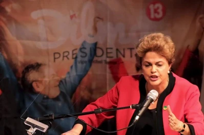 Rousseff acusa a la oposición de ser “golpistas sin moral”