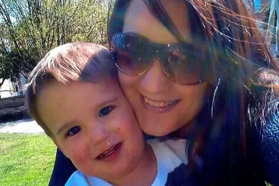 Su hijo murió ahogado mientras ella chateaba en Facebook