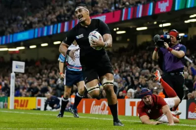 All Blacks aplastaron a Francia y ahora van por Sudáfrica