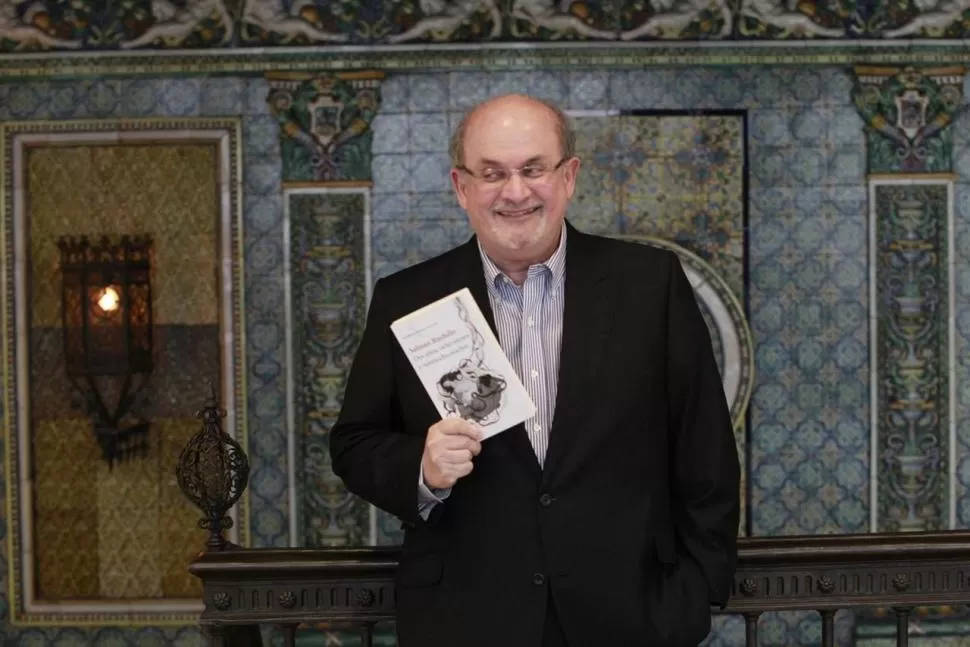 UNA EPOPEYA DESLUMBRANTE. A partir de la descendencia mestiza de Ibn Rushd (nombre árabe de Averroes), Rushdie da inicio a una novela futurista. img.europapress.net