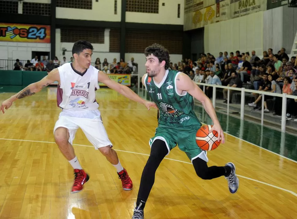 ÁGIL. Patricio Aranda será uno de los “verdes” que penetrará la zona pintada.  la gaceta / foto de héctor peralta