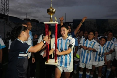 Atlético ganó el clásico y se consagró campeón del Anual