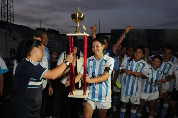 Atlético ganó el clásico y se consagró campeón del Anual