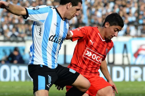 Racing dio el golpe en la cancha del Rojo y ganó 2 a 0