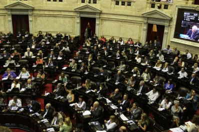 Macri buscaría aprobar un paquete de leyes económicas en el Congreso