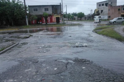La escuela donde todos deben andar con botas, incluso los días de sol