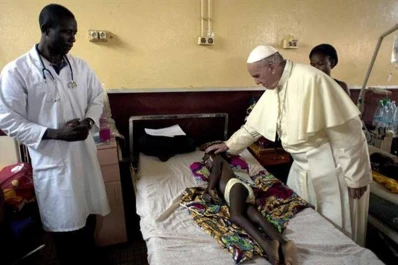 El Papa Francisco dice que uso de condones representa un dilema para la Iglesia