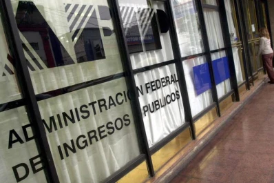 Se paralizó la venta de dólares en todo el país