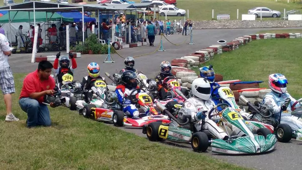 Con el aceleradora fondo