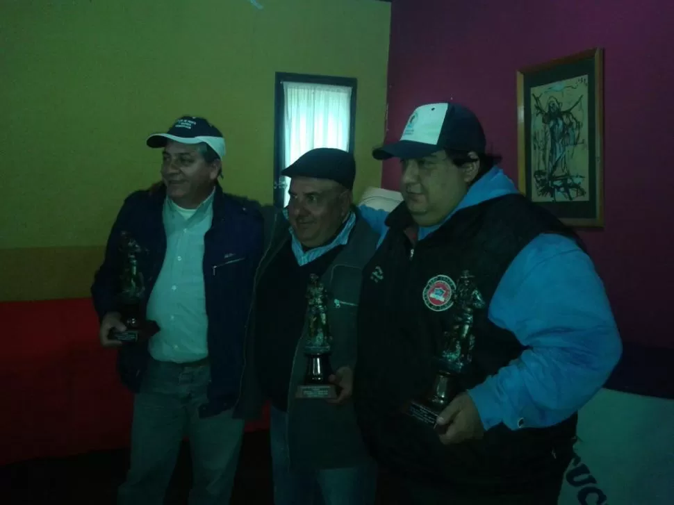 LOS VENCEDORES. Humberto Olivera, Rubén Elías y Daniel Julio. foto de juan manuel dandi