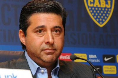 Renovaciones y refuerzos en la previa de las elecciones