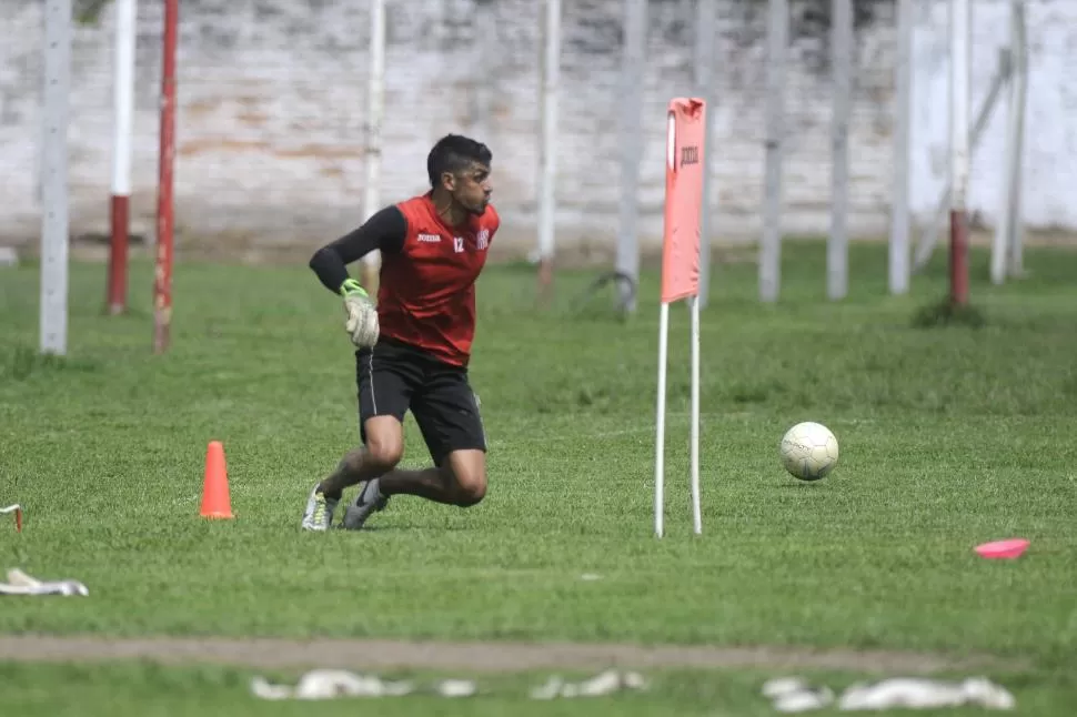 NO VA MAS. Luego de cuatro temporadas en el club, Juan Ignacio Carrera dejará de pertenecer al plantel “santo”.  la gaceta / foto de analía jaramillo