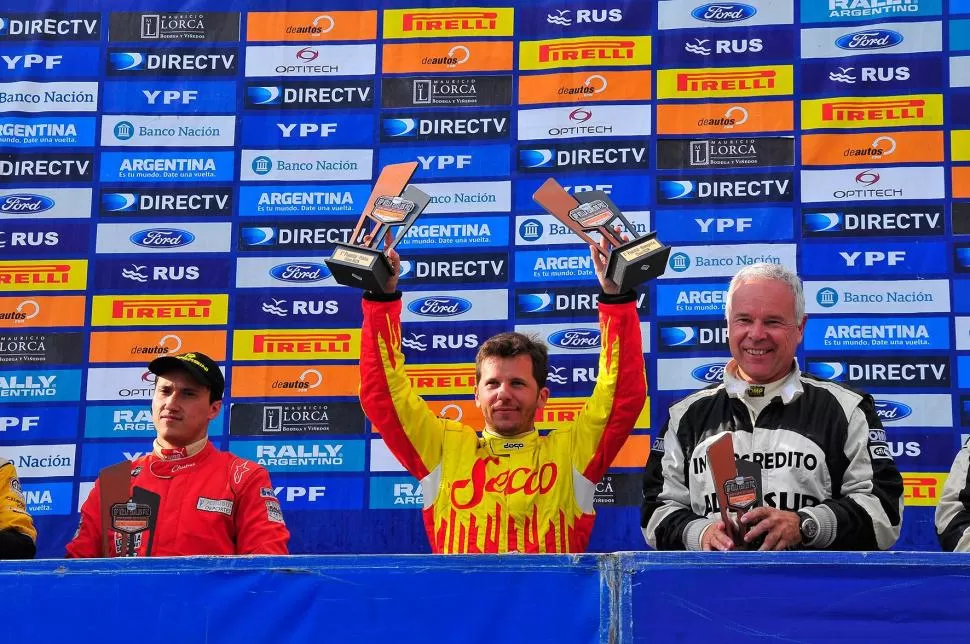 FRÍO. “No festejé porque no daba”, dijo “Tomy”. Con su actitud trató de expresar respeto a la situación de la fecha pasada. foto de marcelino mercado/diario de rally 