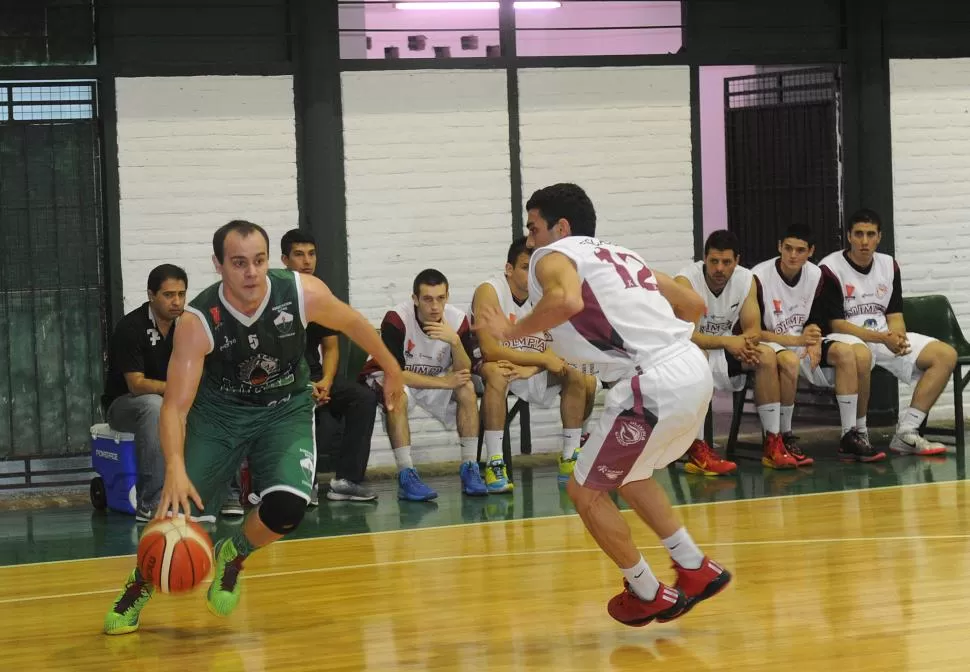 CLAVE. Muruaga le dio el triunfo a Mitre en el anterior partido contra el “beibi”. la gaceta / foto de héctor peralta (archivo)