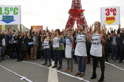En París, debate contrarreloj