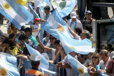 El gobernador Juan Manzur está en el Congreso