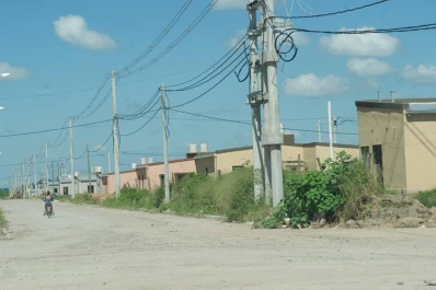 Denuncian que hay varias zonas de la capital que están sin luz desde ayer