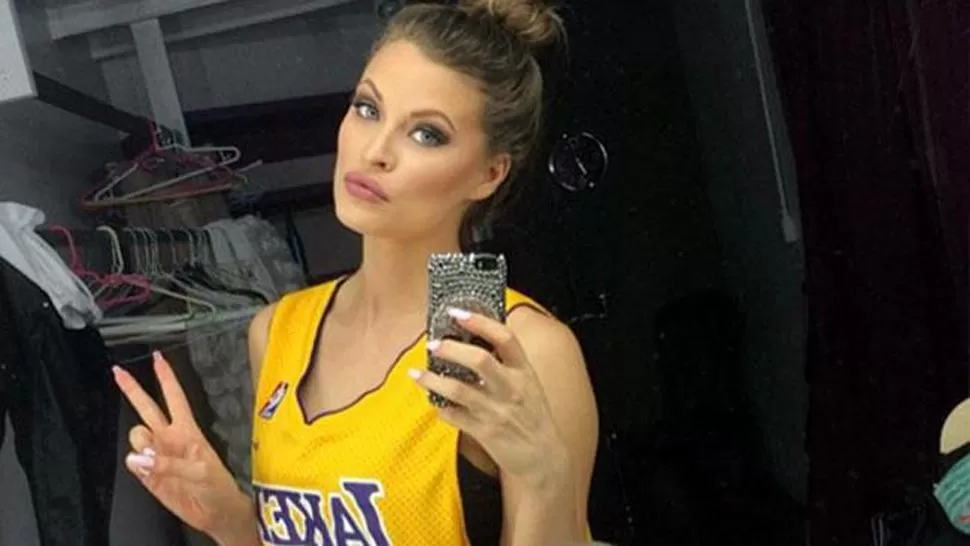 Katie Danzer es la fanática más sexy en la NBA