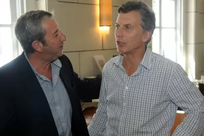 Cobos criticó a Macri: es innecesario el decreto