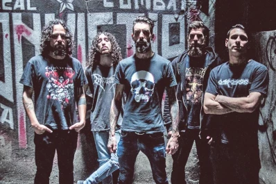 Avernal regresa con la fuerza del metal