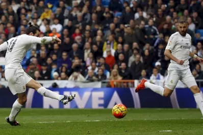 Real Madrid no quiso ser menos que Barcelona y goleó ¡10 a 2!