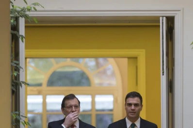 Rajoy y Sánchez abren el diálogo tras los comicios