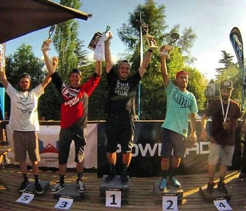 FELIZ. Sebastián Gómez Lasalle (en el tercer lugar), entre los mejores del reto. foto de Sebastián Gómez Lassalle 