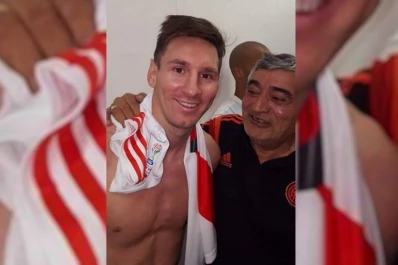 La foto inesperada: Messi con la camiseta de River