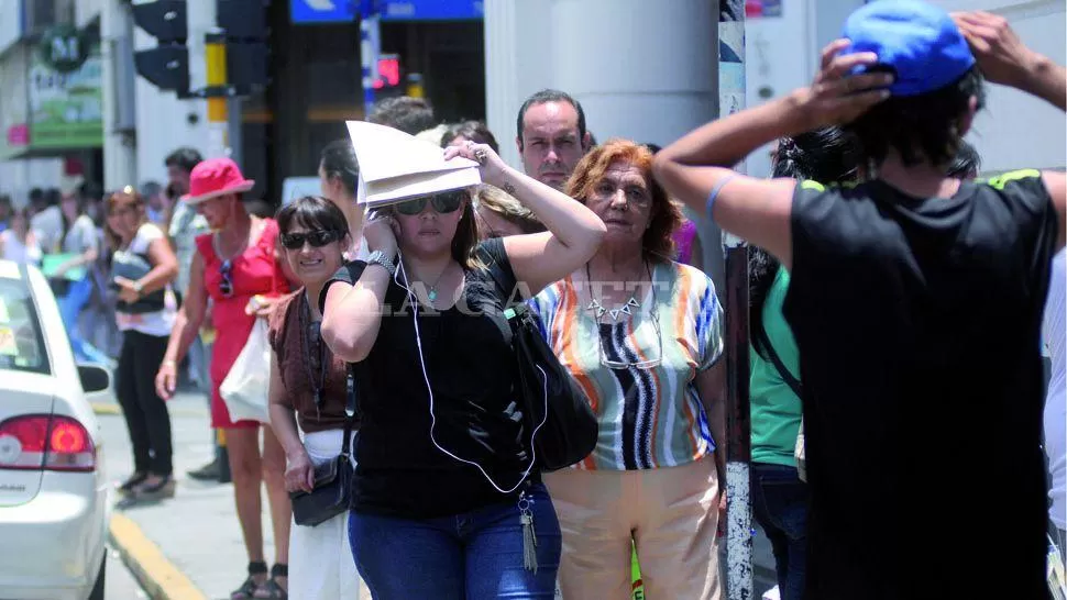 HOY, INTENSO CALOR. ARCHIVO LA GACETA 