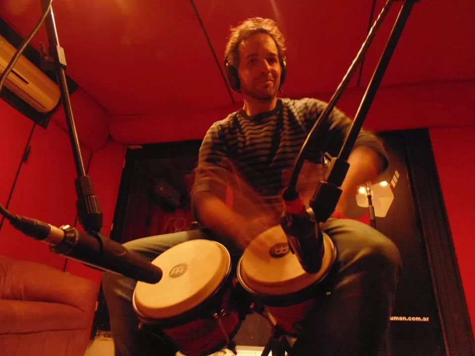 OBJETIVOS. Jorge Stojan lidera Los Abismales, con los que proyecta grabar un nuevo disco durante 2016. la gaceta / foto de archivo