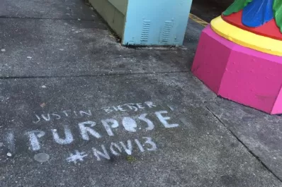 San Francisco demandaría a Justin Bieber por promocionar su disco con grafitis