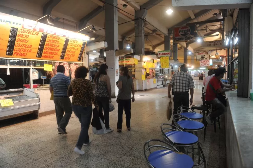 OTRA CARA. Los puesteros pretenden mejorar el aspecto del mercado. la gaceta / foto de Antonio Ferroni