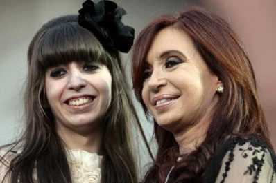 Florencia Kirchner se separó de Camilo Vaca Narvaja