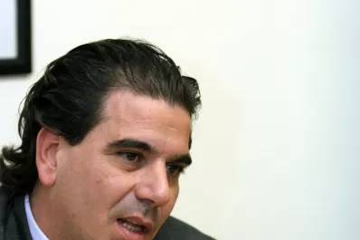 El Gobierno dijo que estaban acorralados, pero los prófugos reaparecieron, atacaron y se esfumaron