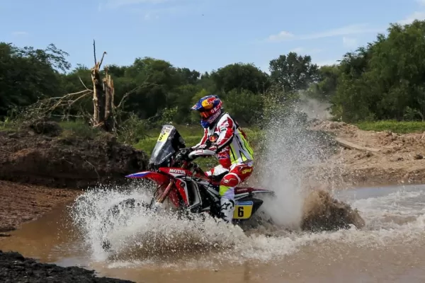 Barreda Bort: “me cayó un rayo a 100 metros y me movió la moto”