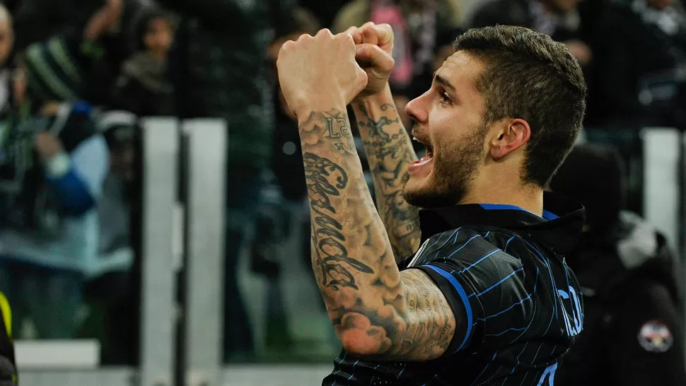 AL TOPE. El rosarino Mauro Icardi intentará mantener a Inter en la cima de las posiciones de la Serie A. ARCHIVO