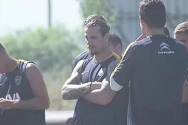 En su regreso, Osvaldo se entrenó por primera vez con sus compañeros