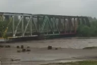 No hay desbordes, pero siguen en alerta en Río Chico